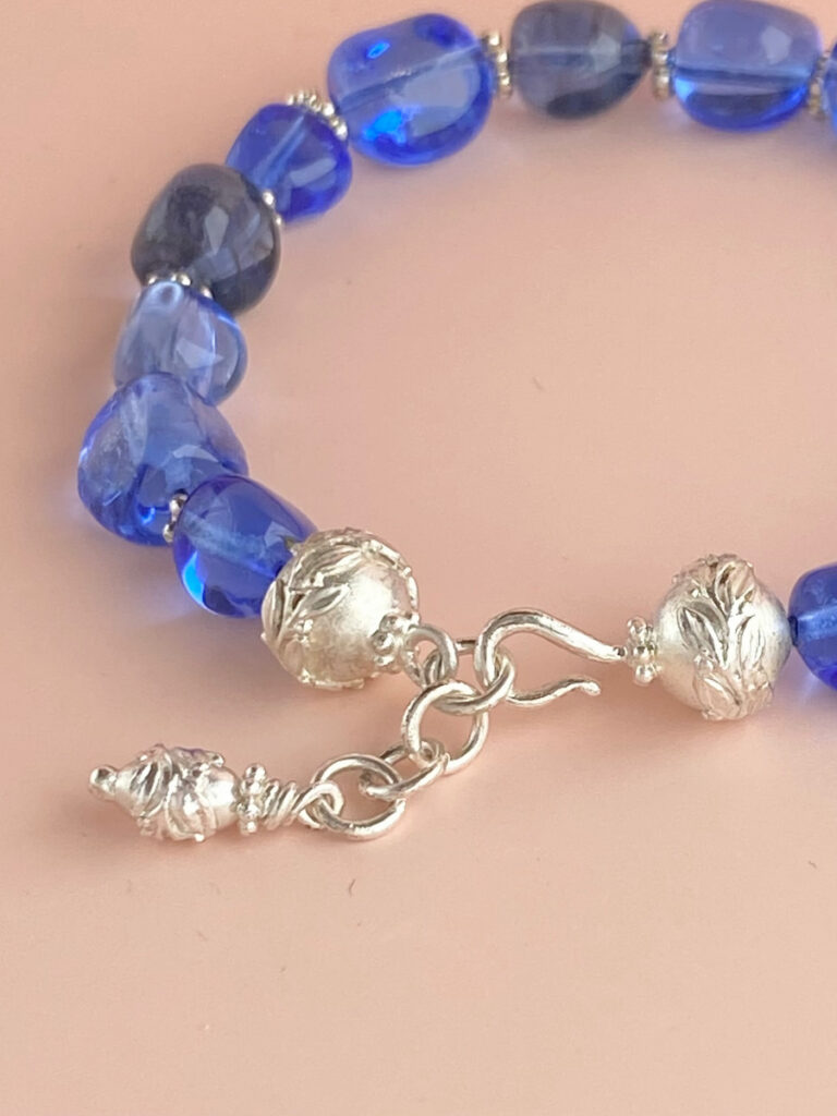 Element Eve - Eva Schöneweiß - Armband blaue Muranoglasperlen